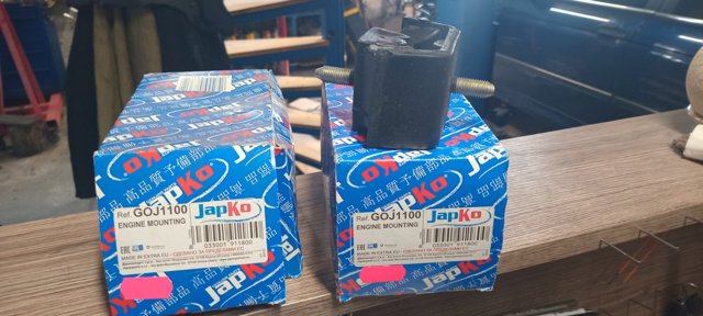 Опора кпп GOJ1100 JAPKO