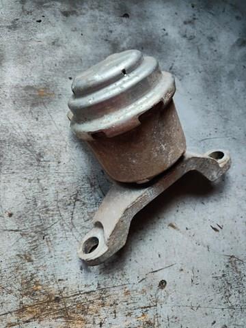 Права опора двигуна 6G916F012CF FORD