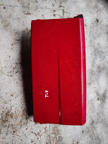 Ресничка (накладка) правой фари (червона,оригінал 0965792052) 701805058B