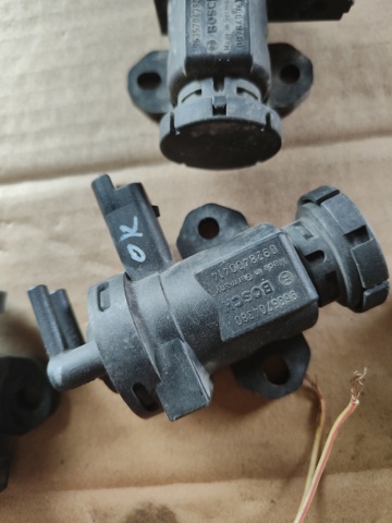 Перетворювач тиску (соленоїд) наддуву / EGR 9635704380 PEUGEOT