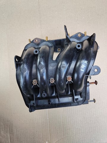 Колектор впускний 9638425180 PEUGEOT