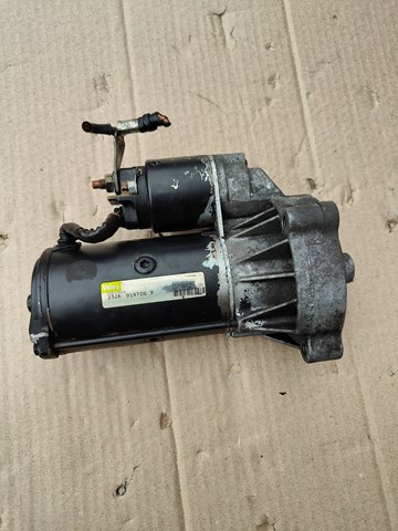 Стартер D7R12 VALEO