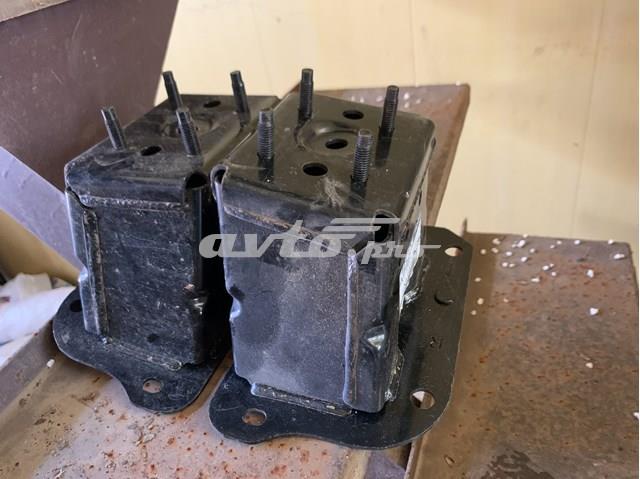 Кронштейн підсилювача переднього бампера 62210JN00A NISSAN