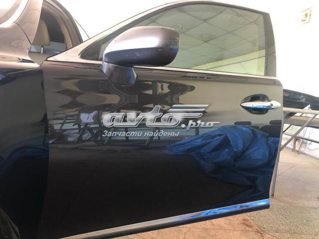 Водійські двері 6700250090 TOYOTA