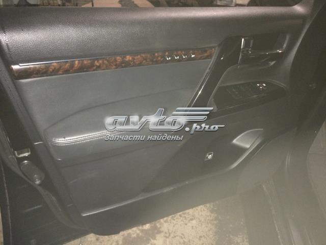 Ручка двері правою внутрішня перед/зад 6920560150 TOYOTA