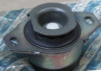 Подушка (опора) двигуна, ліва 46400905 FIAT