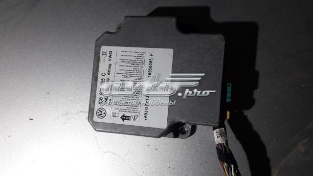 Блок управління airbag 1C0909605C VAG