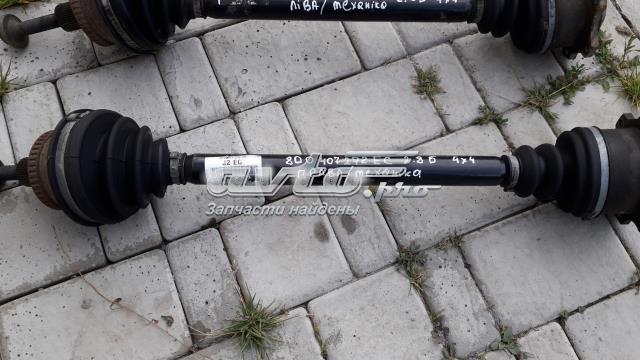 Привід передній правий 8D0407272EC VAG