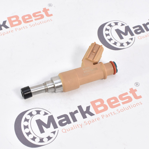 Форсунка дизельна в зборі, розпилювач + тримач MRB40338 MarkBest