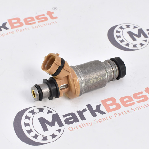 Форсунка вприску палива MRB40339 MarkBest