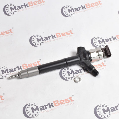 Форсунка дизельна в зборі, розпилювач + тримач MRB40416 MarkBest