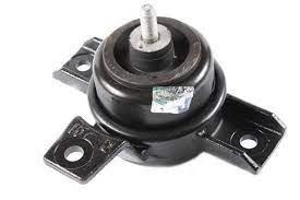 Права подушка мотора 218112B000 HYUNDAI