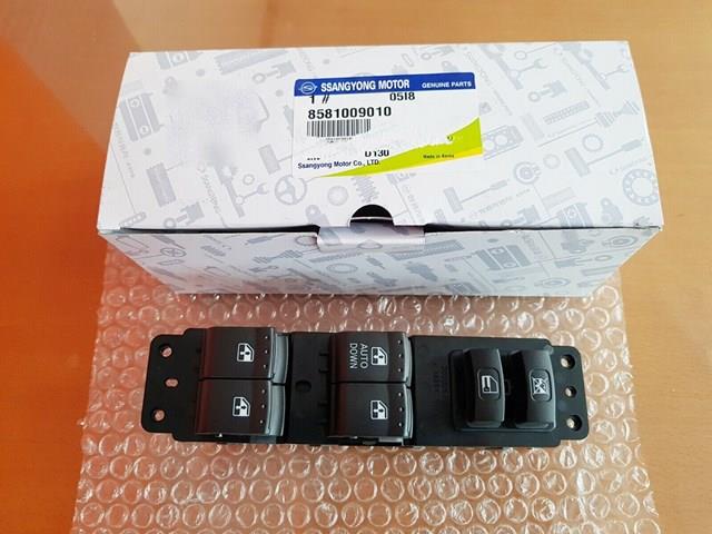 Кнопковий блок керування склопідіймачами передній лівий 8581009110 SSANG YONG