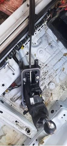 Механізм перемикання передач 8V1713023AE VAG