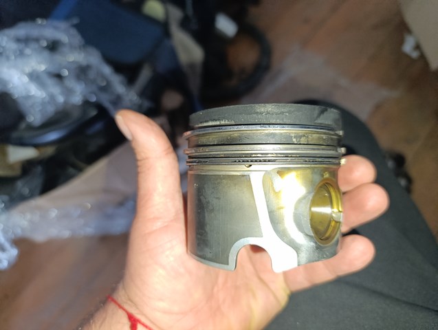 Поршень в зборі 038107065LC VAG