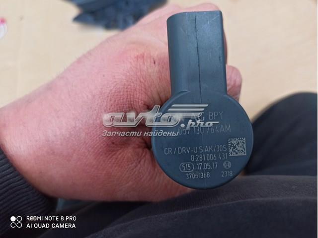 Регулятор тиску палива 057130764AM VAG