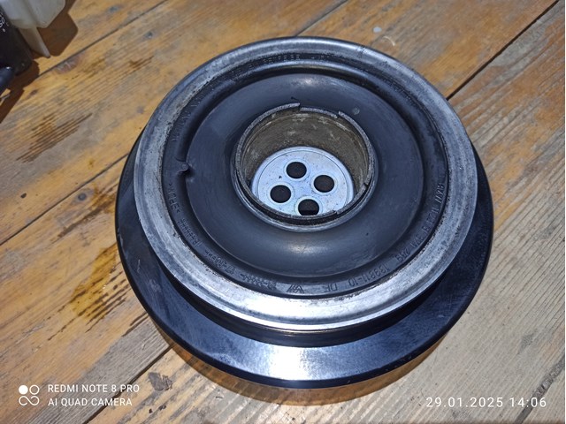Демпферний шків колінвала 11238571269 BMW