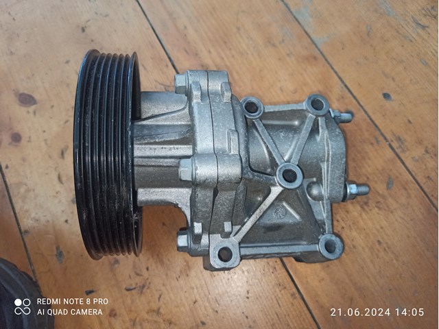 Помпа охолодження 1300A082 MITSUBISHI