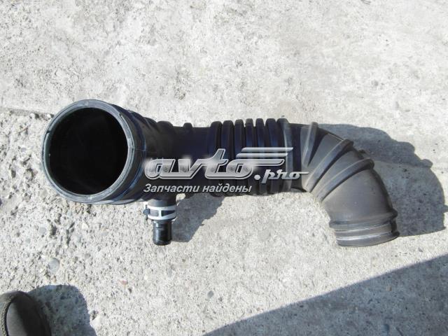 Повітрозабірник повітряного фільтра 1505A195 MITSUBISHI