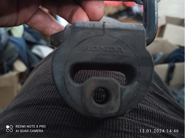 Подушка кріплення глушника 18215TA0A01 HONDA