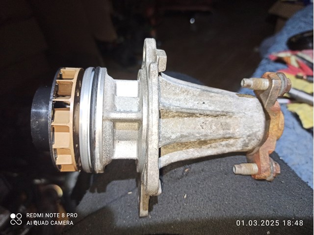 Насос охолодження 2101000Q1C NISSAN
