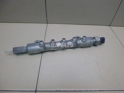 Паливна рампа 238100R011 TOYOTA