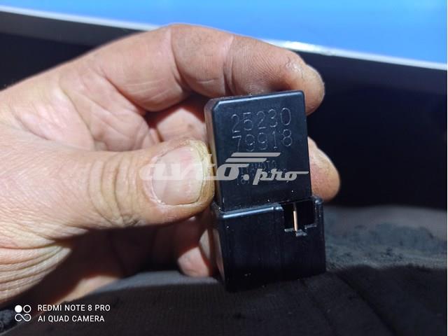 Реле протитуманної фари 2523079918 NISSAN