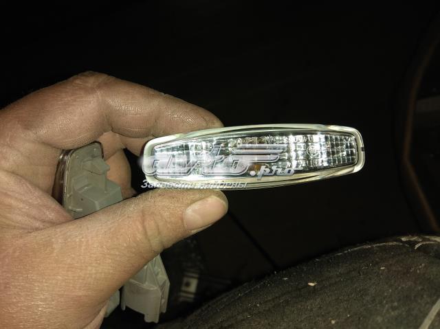 Поворітель повороту на крилі 26160JK00B NISSAN