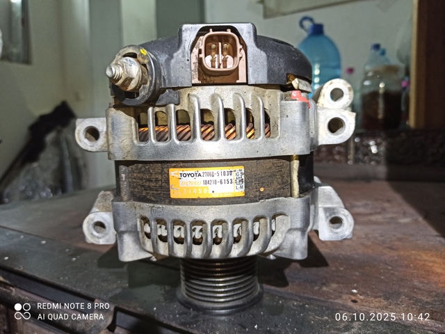 Генератор 2706051030 TOYOTA