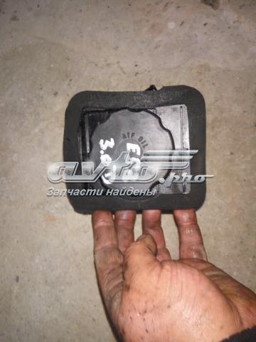 Кришка (пробка) бачка ГПК 32411096499 BMW
