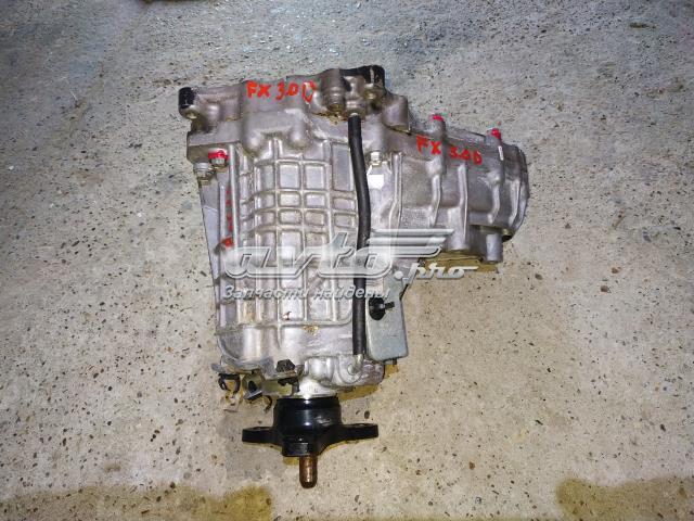 Коробка роздавальна в зборі 331001BU0A NISSAN
