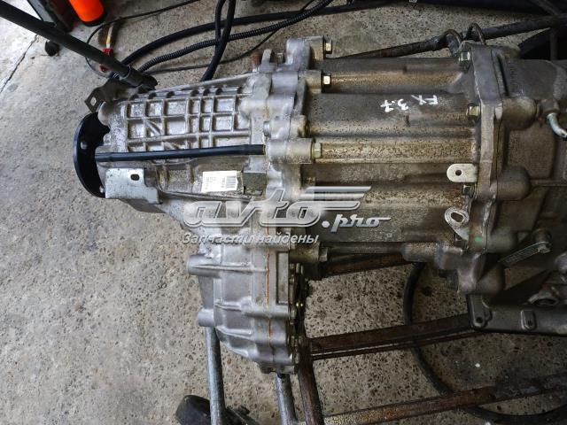 Роздавальна коробка 331001MD1B NISSAN