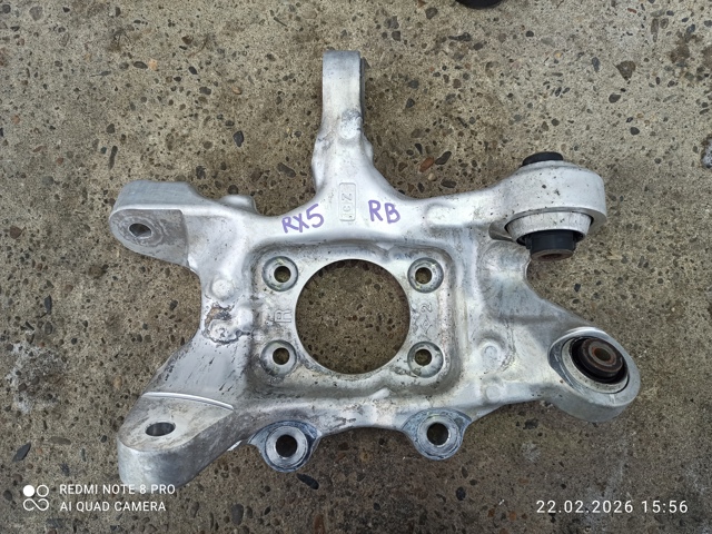 Цапфа - поворотний кулак заднім виходом, 4230448080 TOYOTA