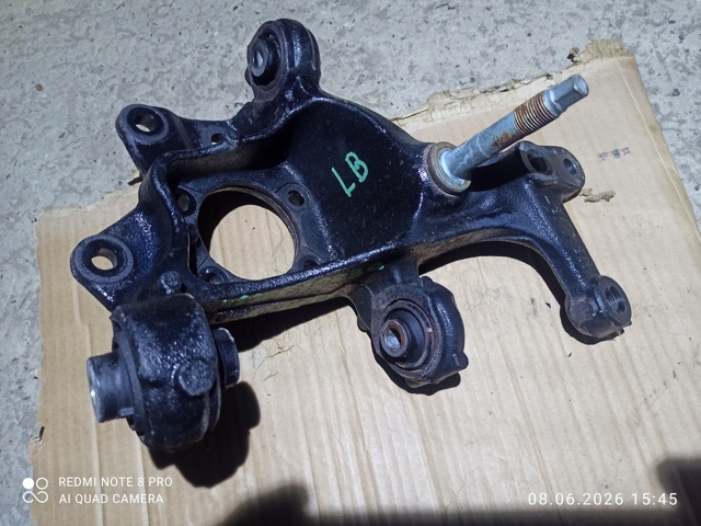 Цапфа поворотного кулака 4230533050 TOYOTA