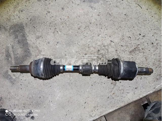 Привід передній лівий 4342048150 TOYOTA