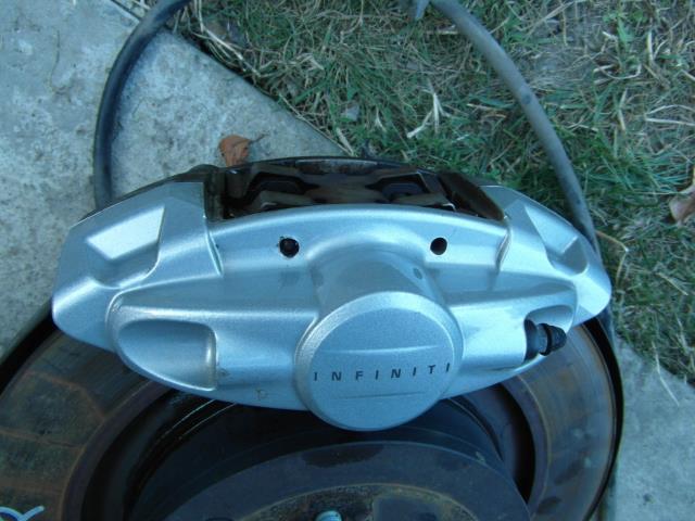 Супорт гальмівний задній правий 44001JL02A NISSAN