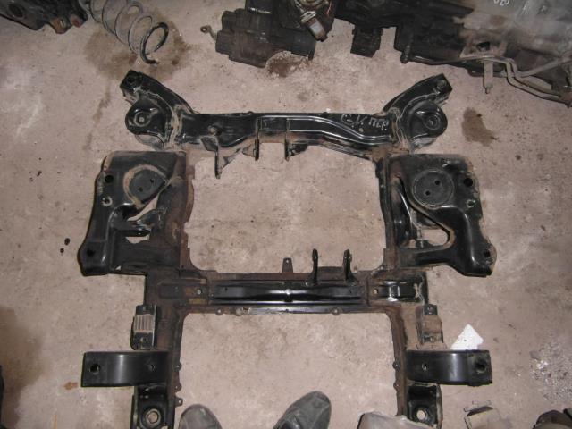 Підрамник передній 4580065J00 SUZUKI