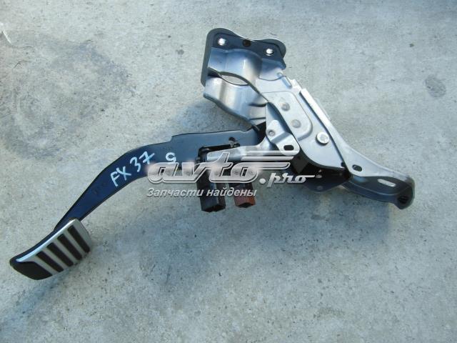Педаль гальма 465011CA0C NISSAN