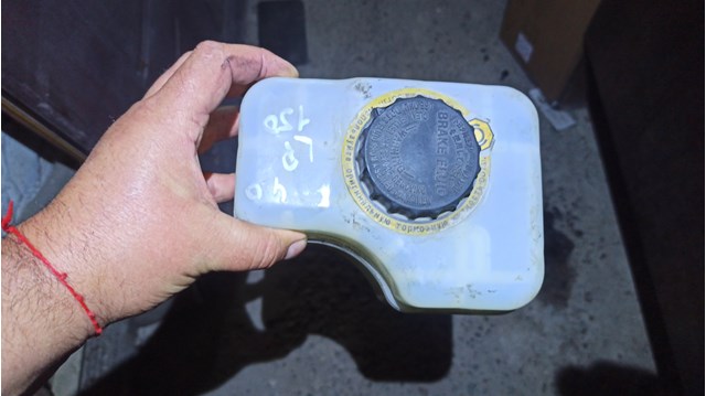 Бачок гальмівної рідини 4722060180 TOYOTA