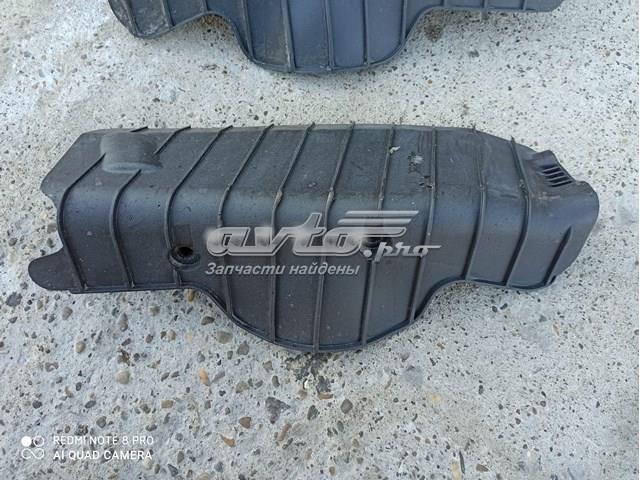 Захист заднього нижнього важеля 4M0505415B VAG