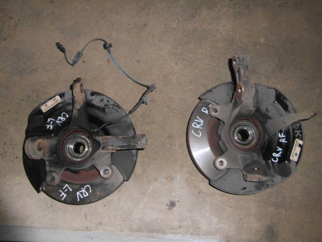 Цапфа поворотного кулака 51216SWAA00 HONDA