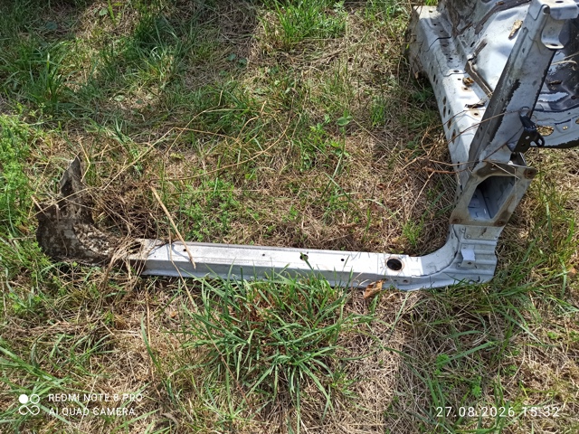 Рамка радіатора нижня 5256B516 MITSUBISHI