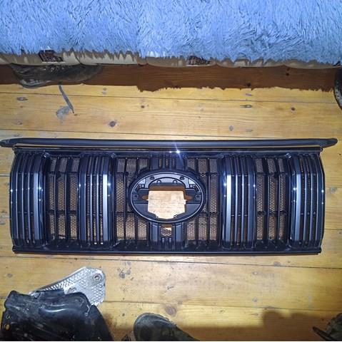 Решітка 5310160F80 TOYOTA