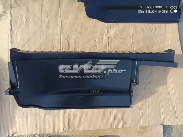 Накладка задньої панелі багажника 5803878010C0 TOYOTA