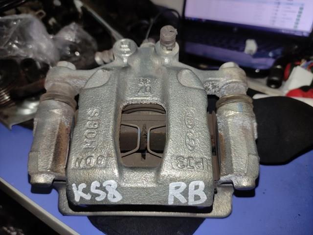 Супорт гальмівний задній правий 58230D3000 HYUNDAI