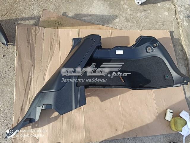 Облицювання багажного відсіку, праве 6473078010C2 TOYOTA