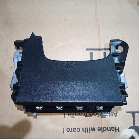 Подушка безпеки, водійська, AIRBAG, захисту колін 7030A316XB MITSUBISHI