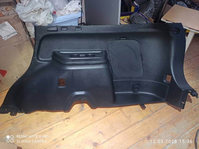 Облицювання багажного відсіку, праве 7230B160XA MITSUBISHI