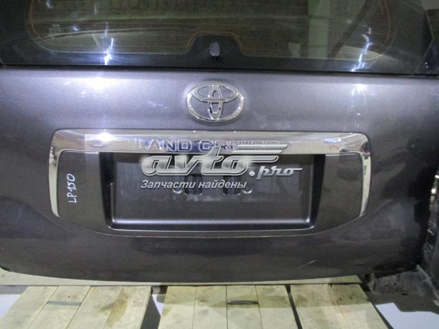 Накладка задніх 3-х/5-х дверей, нижня 7681260070 TOYOTA