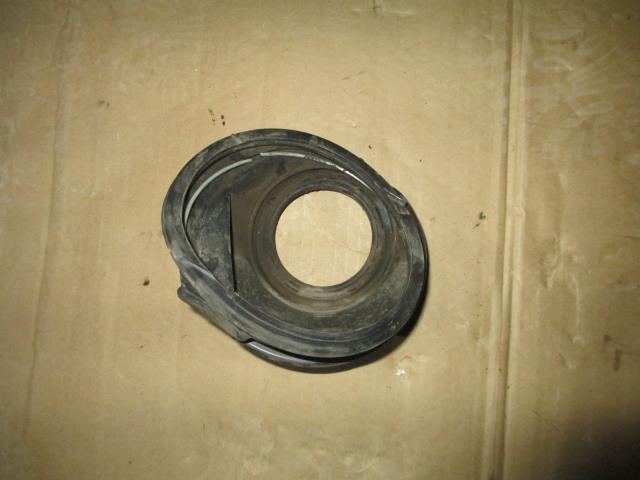 Горловина бензобака 7729160130 TOYOTA